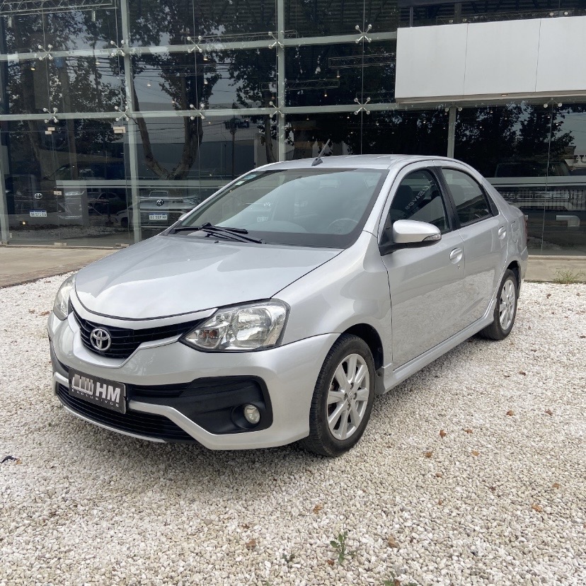 TOYOTA TOYOTA ETIOS 1.5 XLS 4PTS 2017 en Córdoba